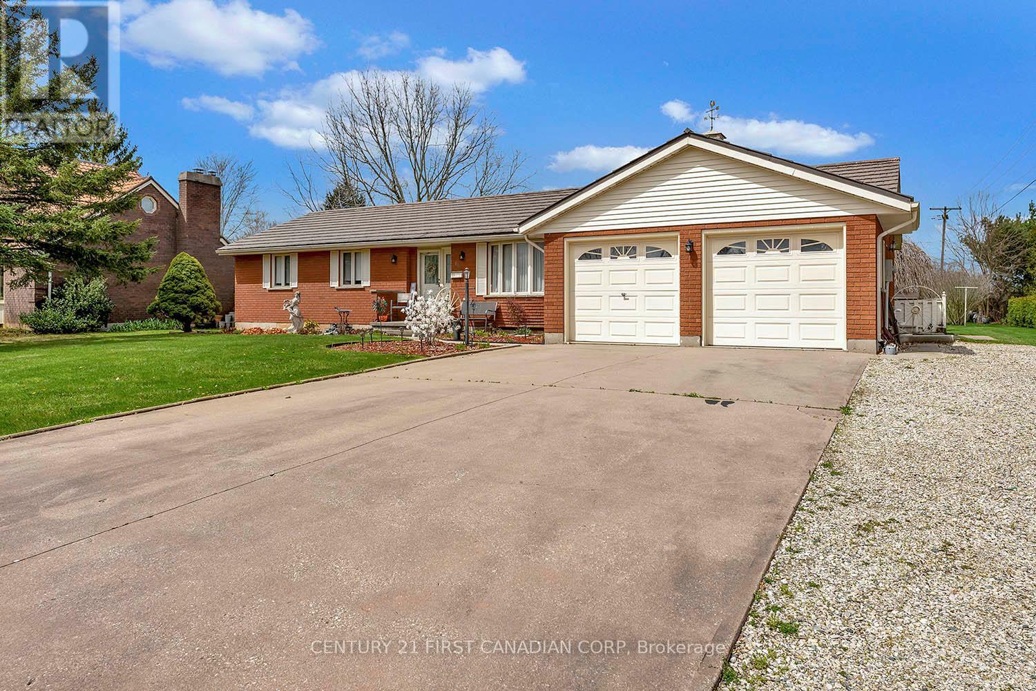 16 Broadview Drive  Brant (Burford) ON N0E 1A0 photo