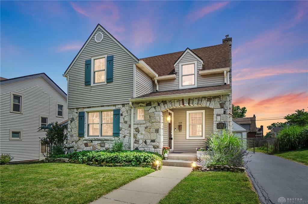 Property Photo: 128 Dell Park Avenue OH 45419
