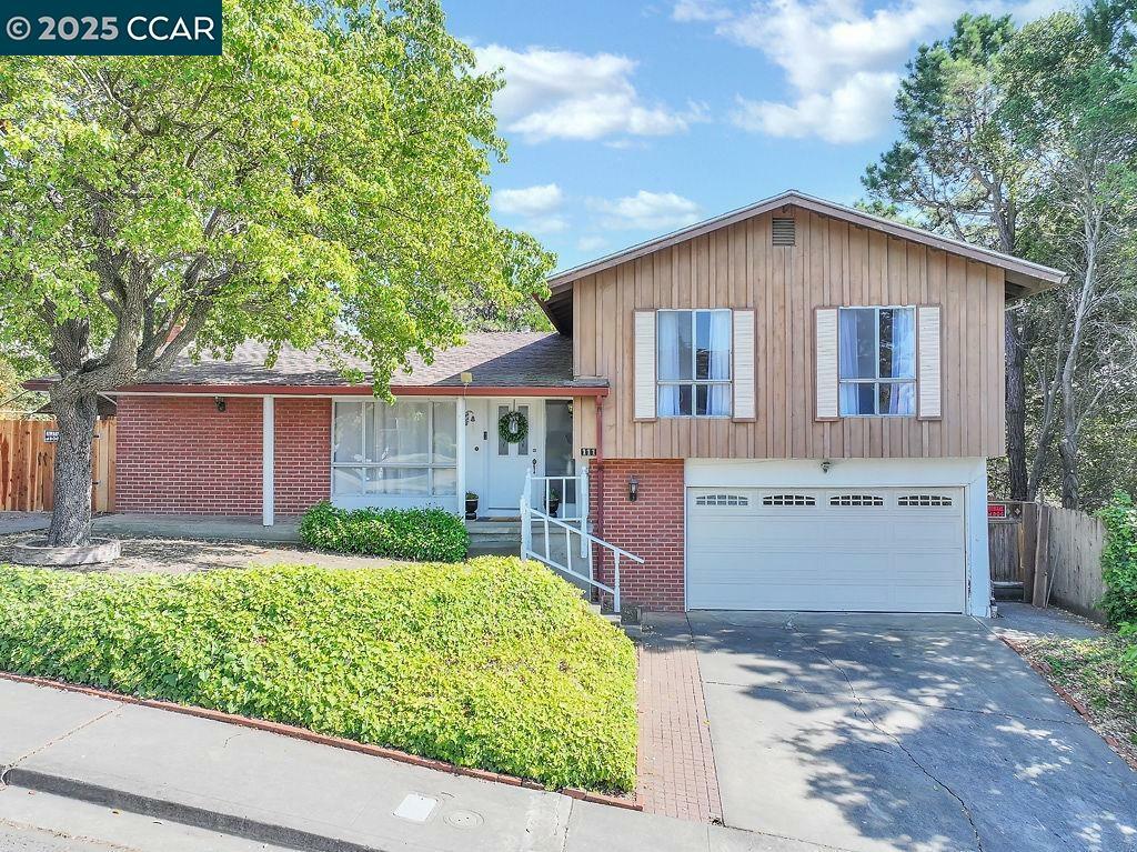 Property Photo: 111 Castile Street CA 94591