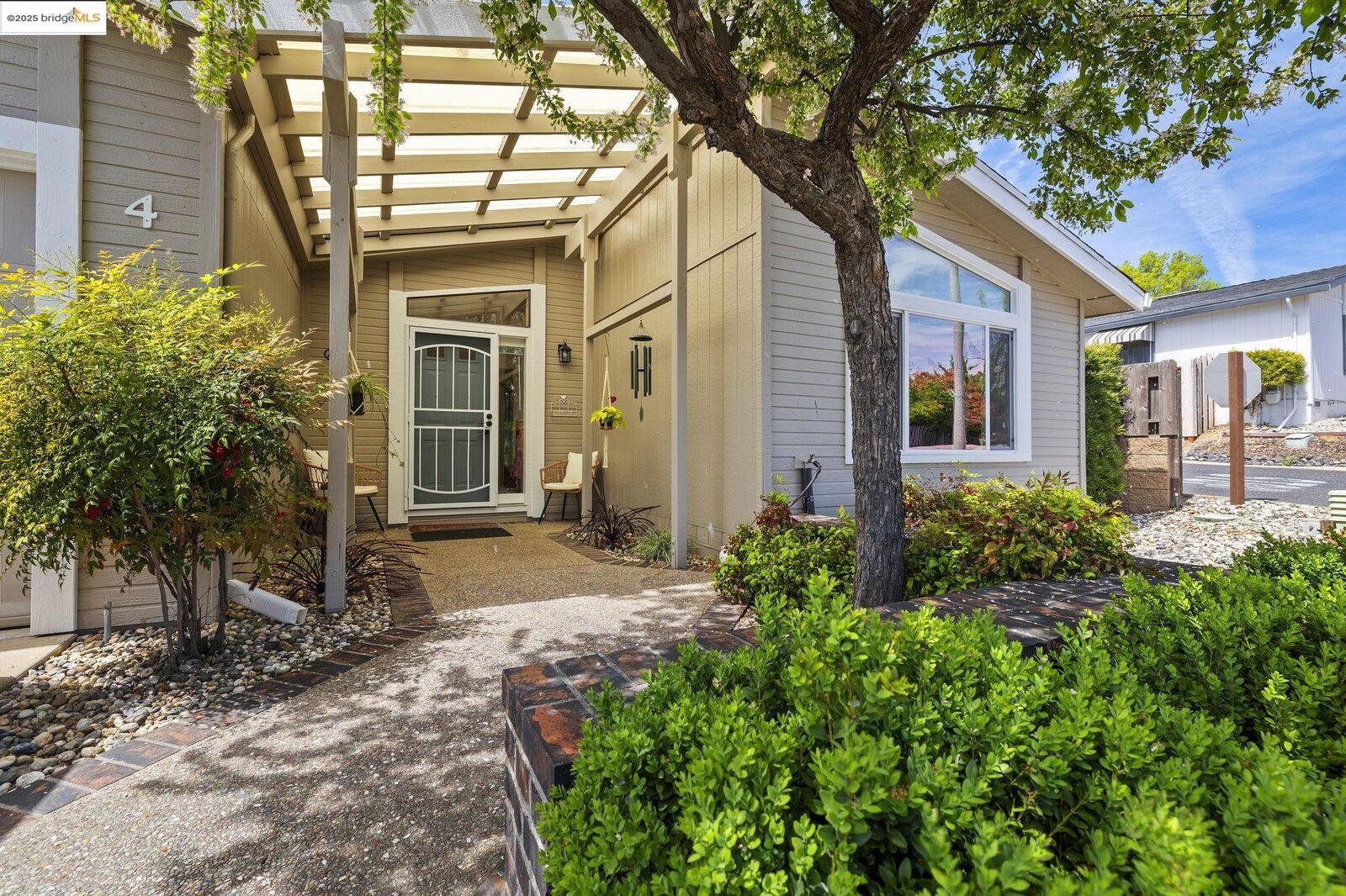 Property Photo:  12700 Red Maple Circle #4  CA 95370