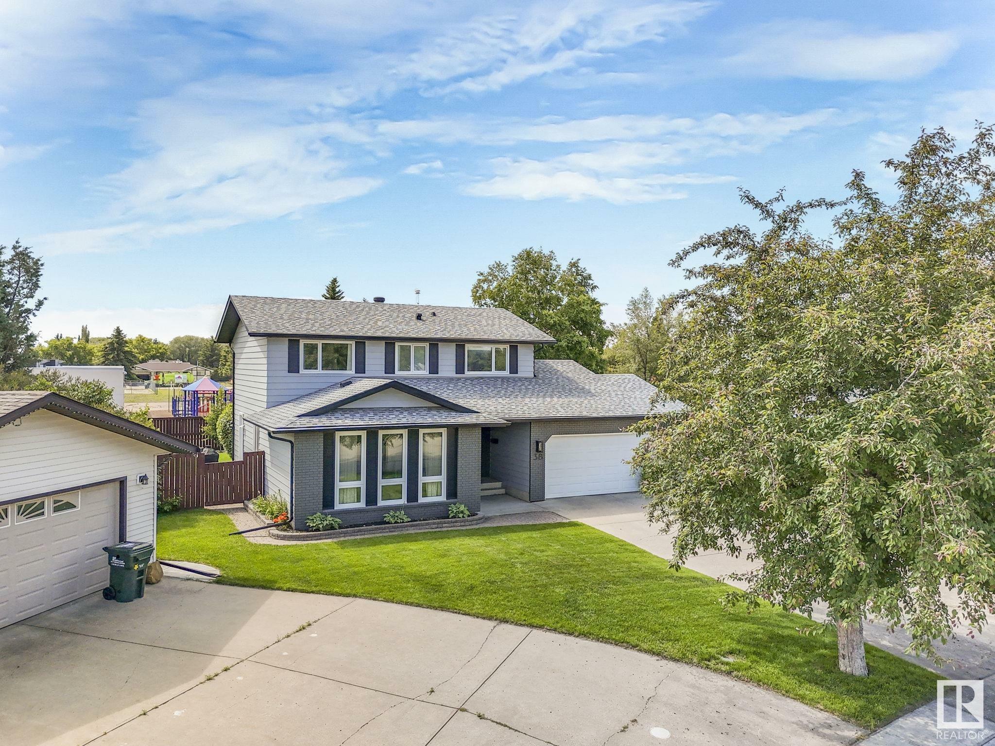 Property Photo: 38 Melrose Place AB T8A 3T7