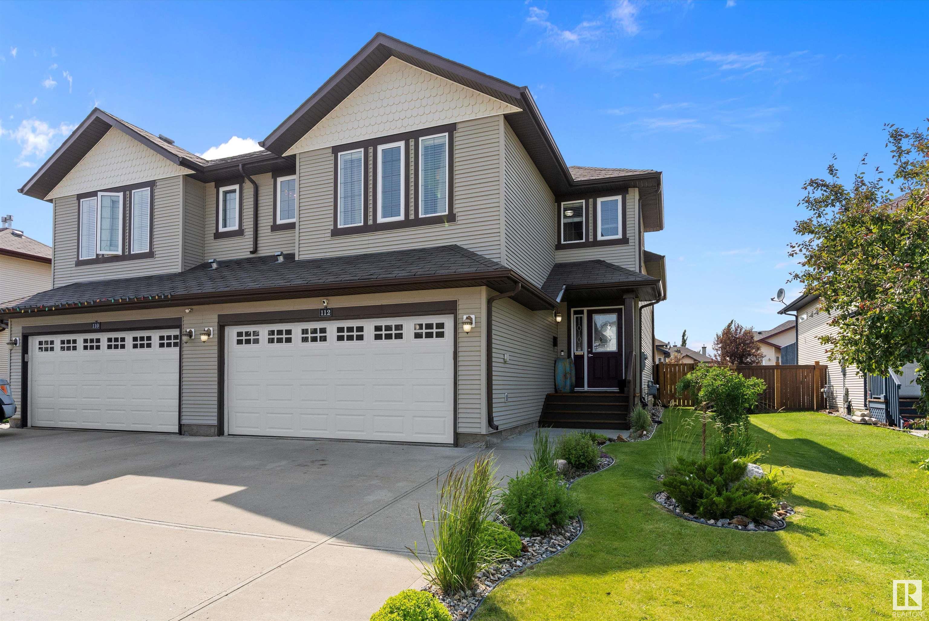 Property Photo:  112 Rue Magnan  AB T4X 0A5 