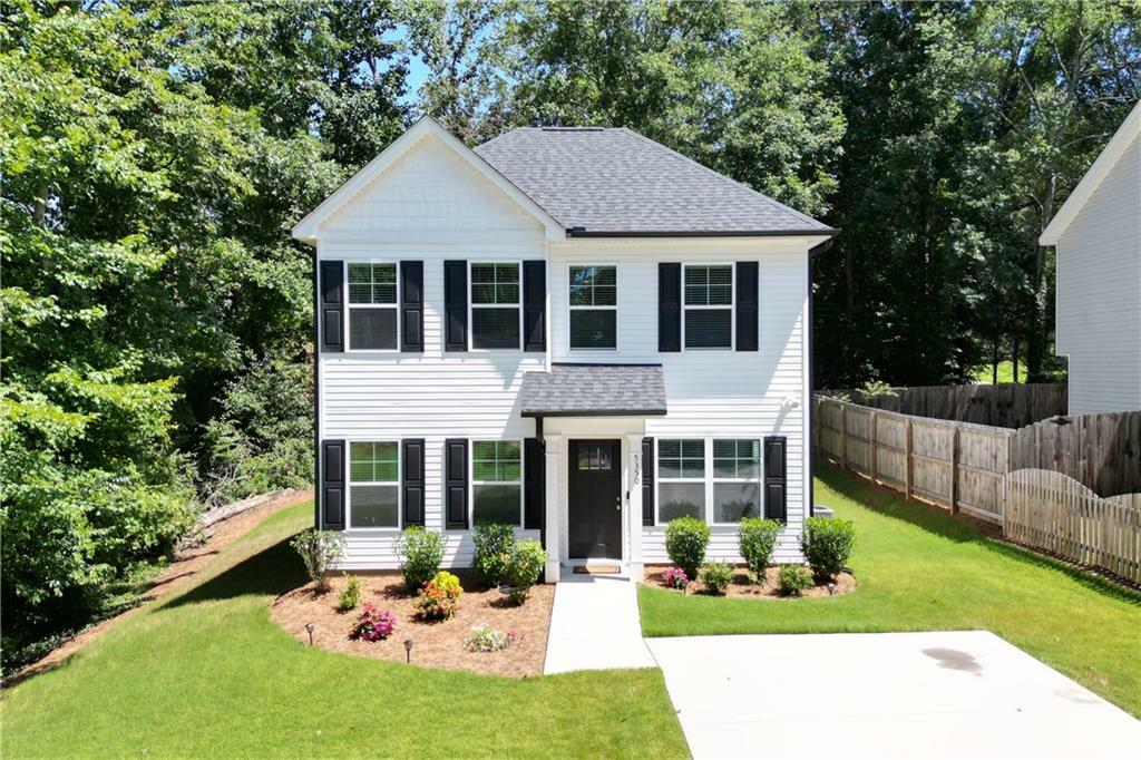 Property Photo: 5350 Mercedes Drive GA 30041
