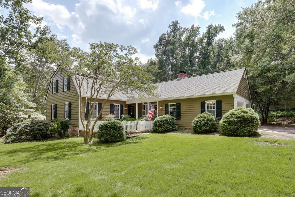 Property Photo: 235 Pendleton Drive GA 30606