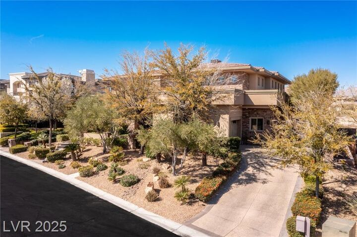 Property Photo: 30 Meadowhawk Lane NV 89135