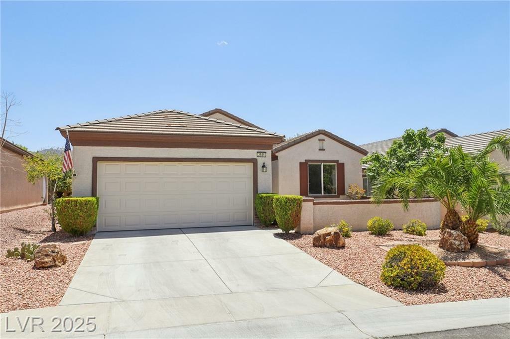 Property Photo: 2555 Moonlight Valley Avenue NV 89044