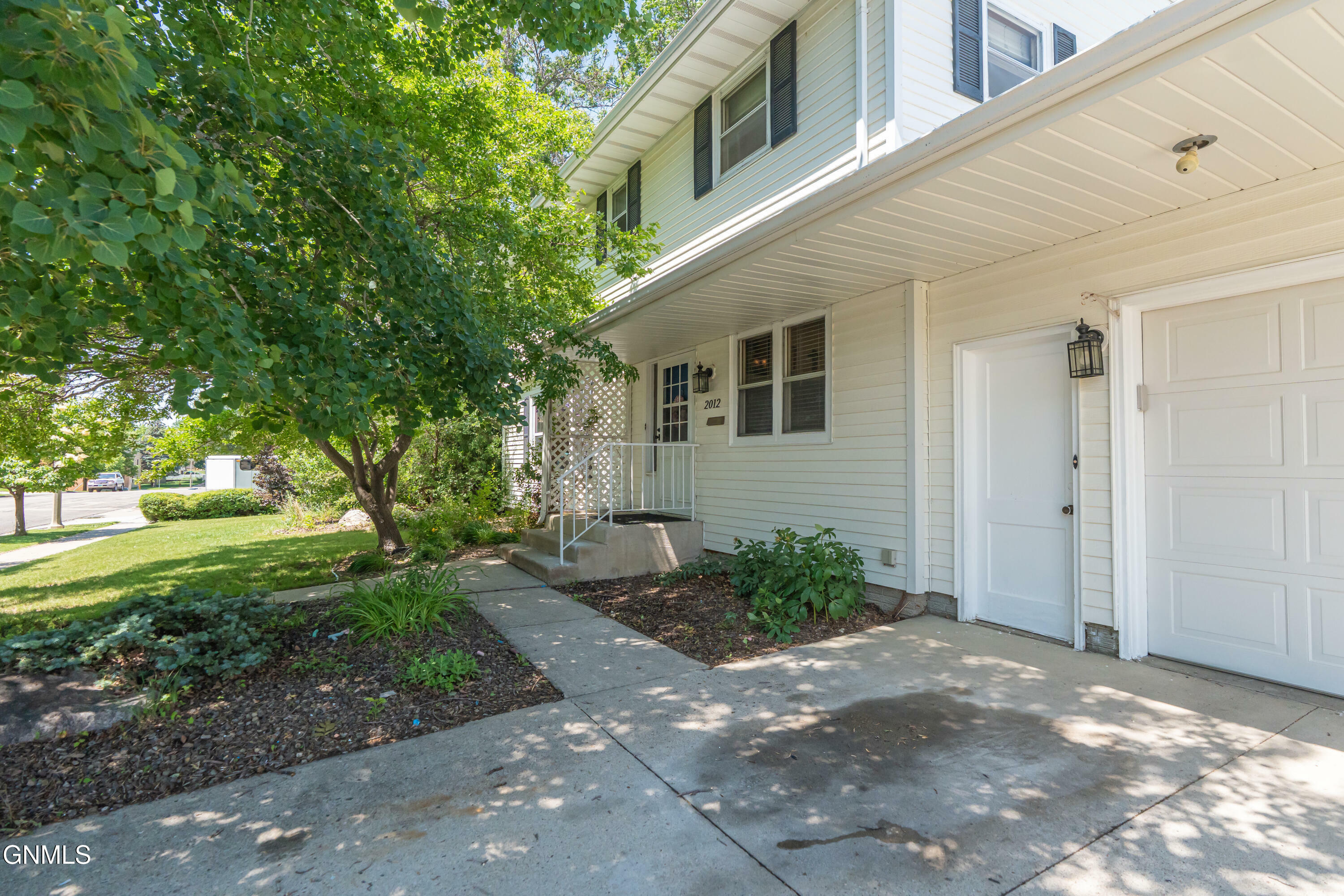 Property Photo: 2012 Hanaford Avenue ND 58501