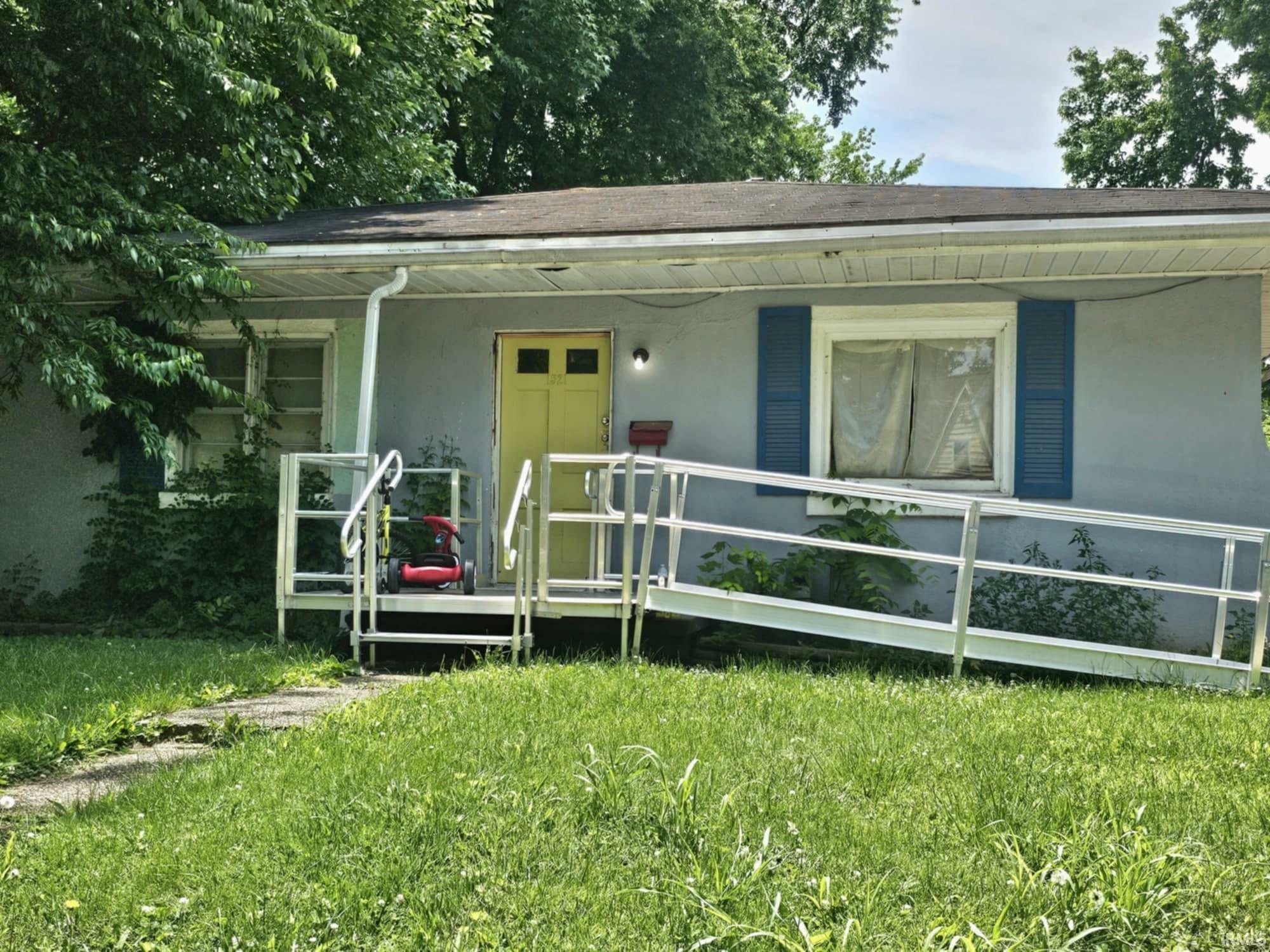 1521 Ravenswood Drive  Evansville IN 47714 photo