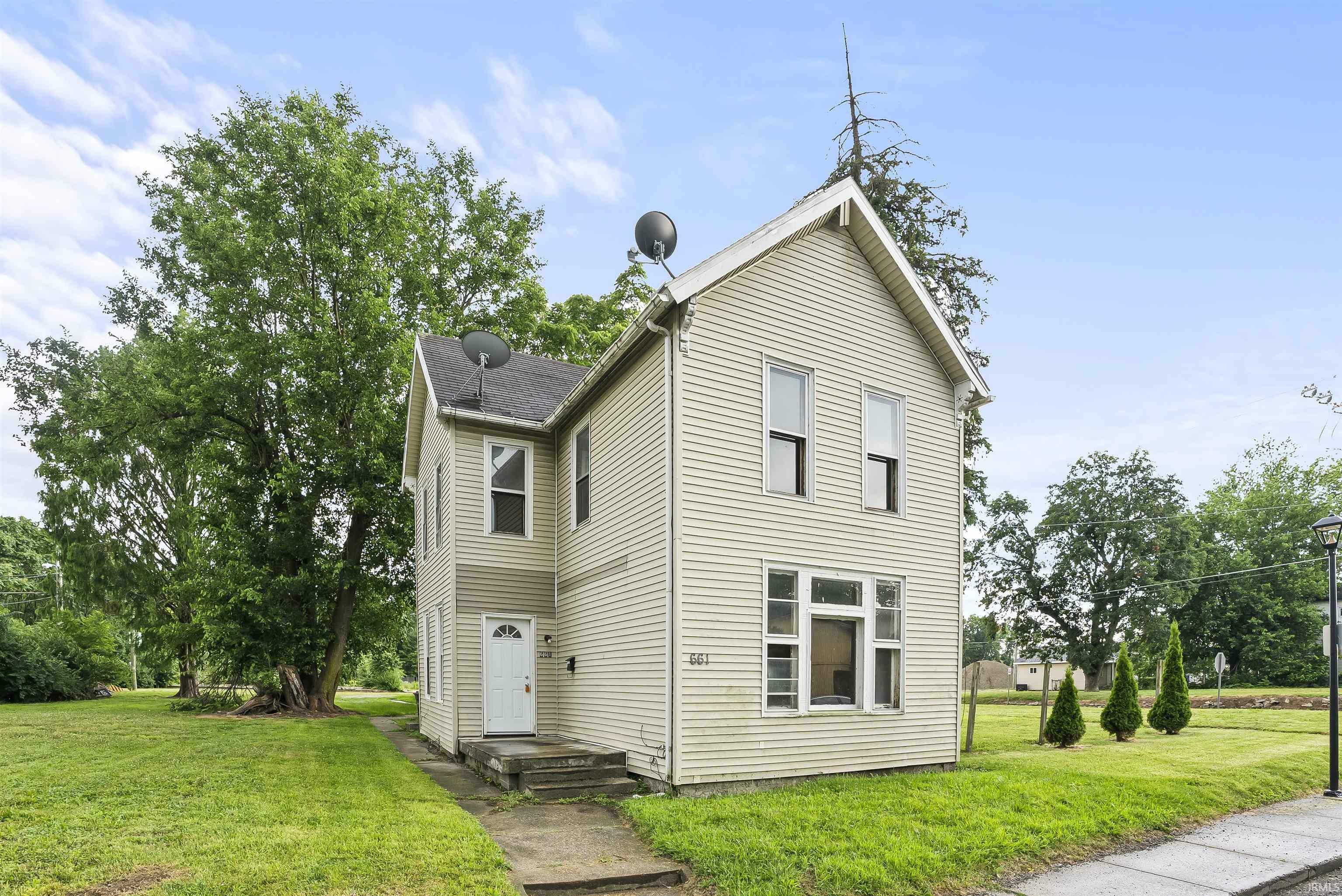 Property Photo: 661 High Street IN 46808-3440