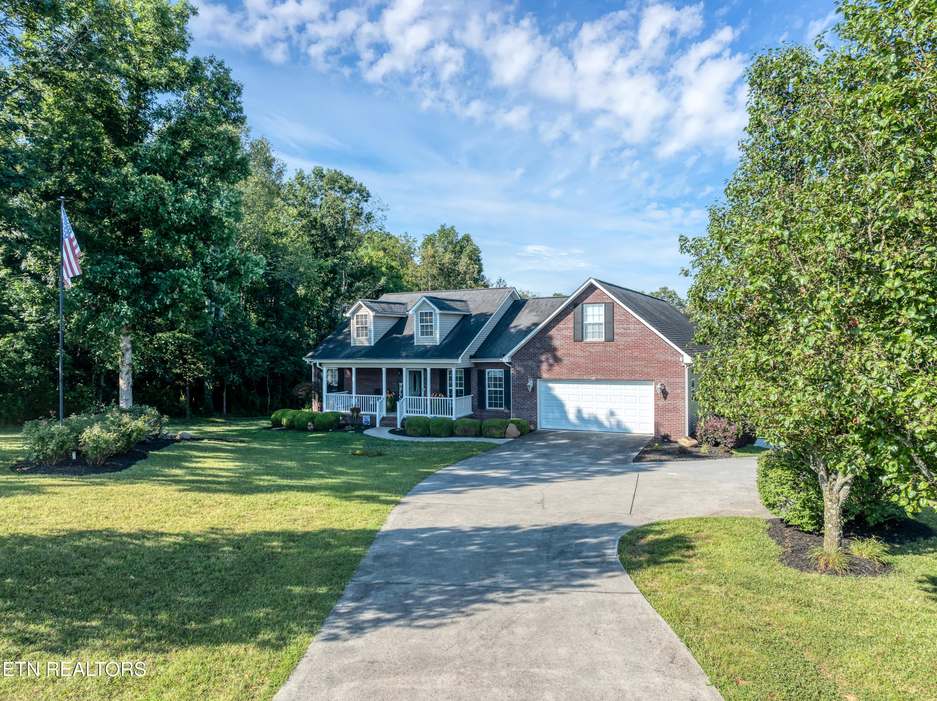 Property Photo: 1138 Disco Loop Rd TN 37737