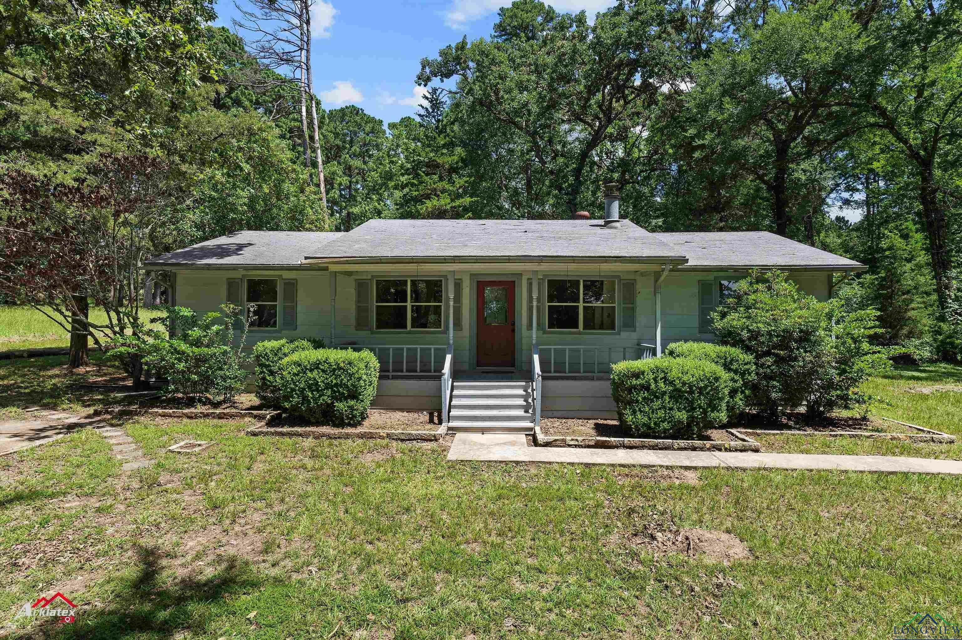 508 W Country Club Rd.  Hallsville TX 75605 photo
