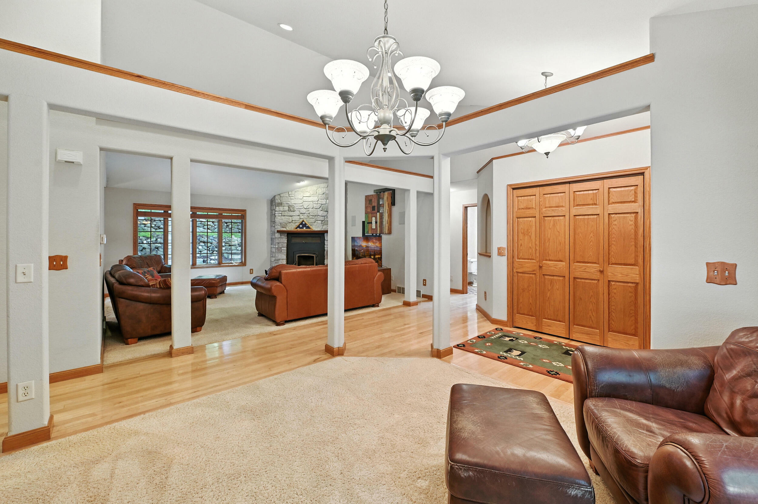 Property Photo: 520 Bayberry Ln WI 53086