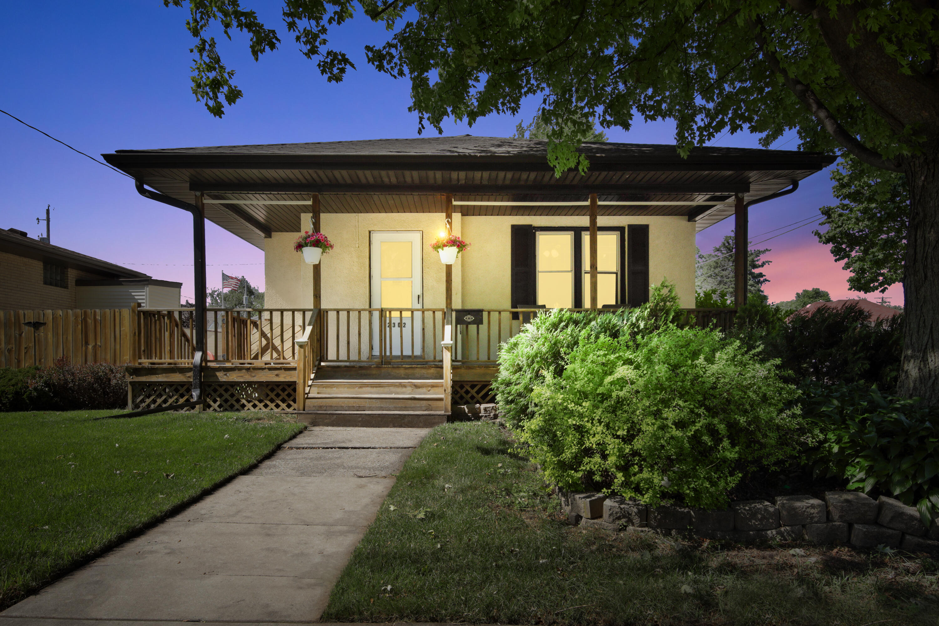 2302 Rupert Blvd  Racine WI 53405 photo