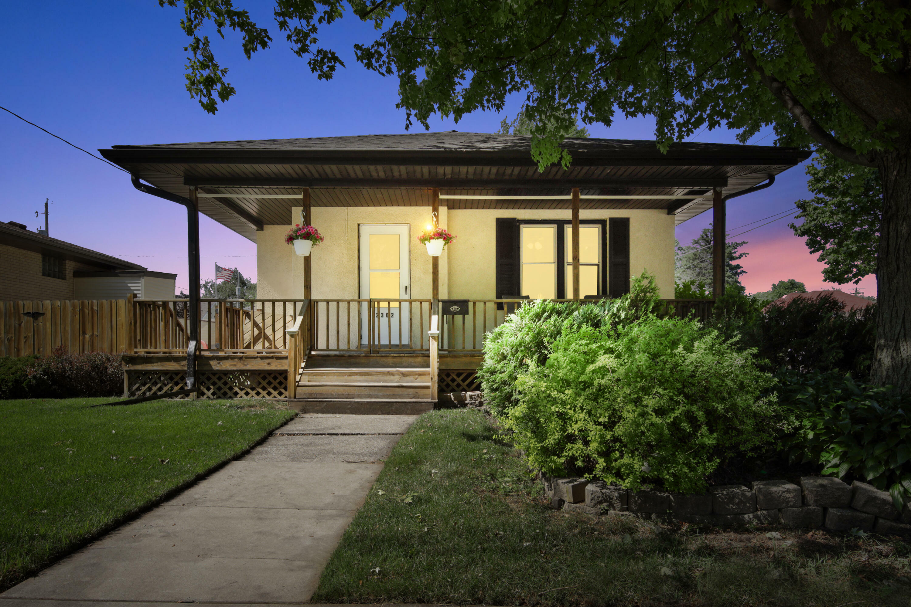 Property Photo: 2302 Rupert Blvd WI 53405