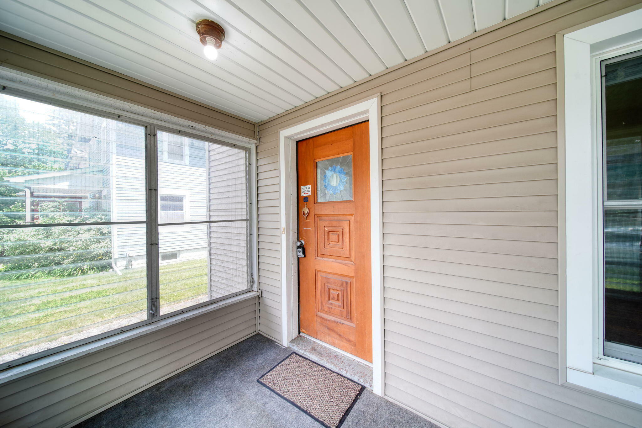 Property Photo: 407 S Grinnell Street MI 49203