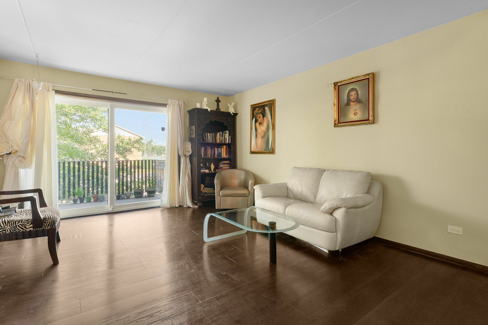 Property Photo:  13911 James Drive 1005  IL 60418 