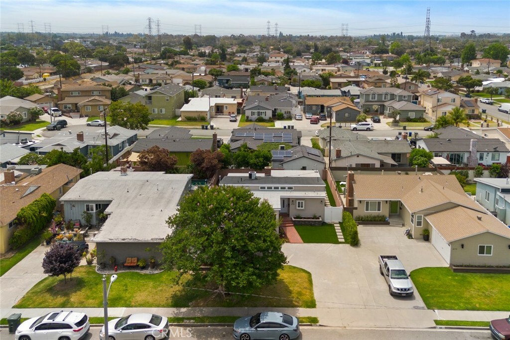 Property Photo:  6118 Wolfe Street  CA 90713 