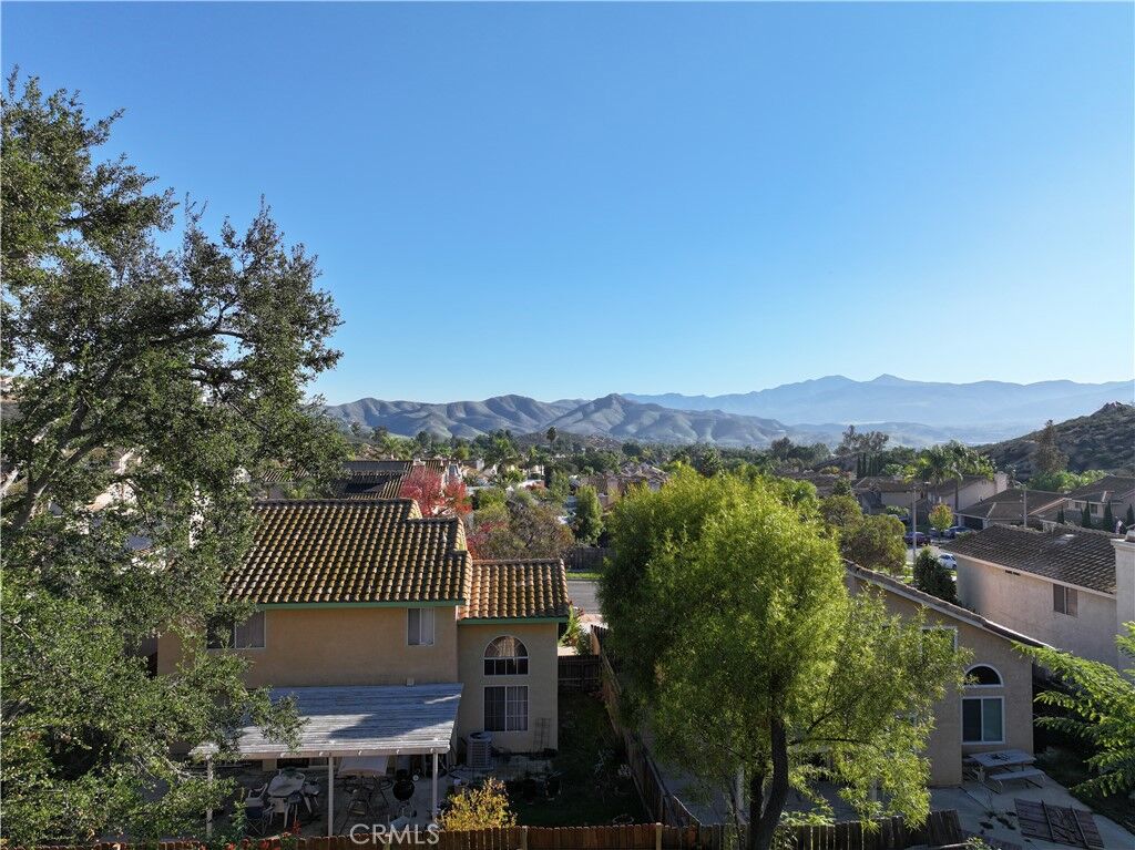 Property Photo: 2622 Presidio Lane CA 92879