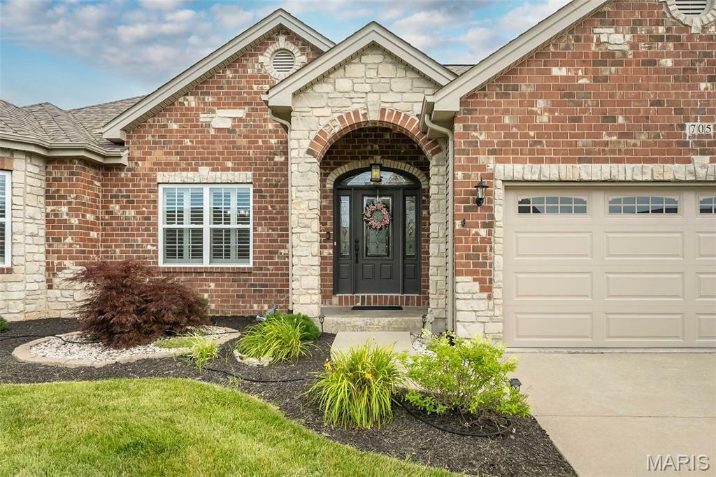 Property Photo: 705 Chancellorsville Drive MO 63385