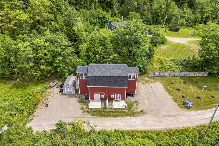 Property Photo:  17 Applehead Way  ME 04474 