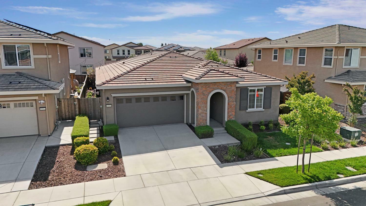 Property Photo: 10908 Monomoy Way CA 95219