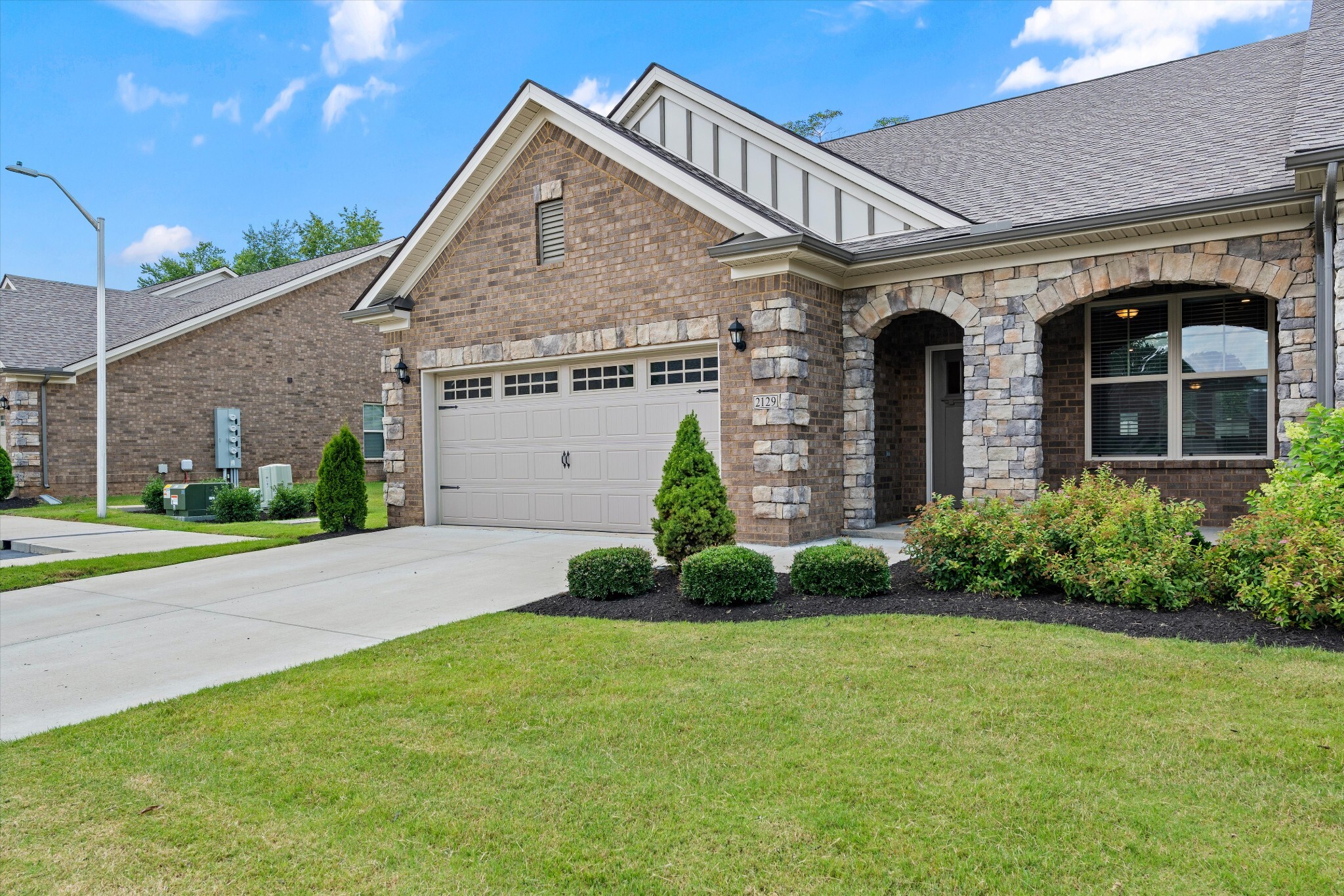 Property Photo: 2129 Halfmoon Way TN 37130