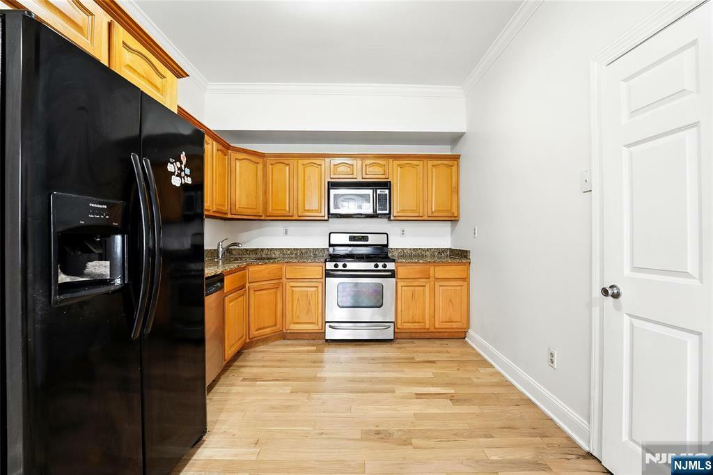 Property Photo: 85 Broadway 1E NJ 07306