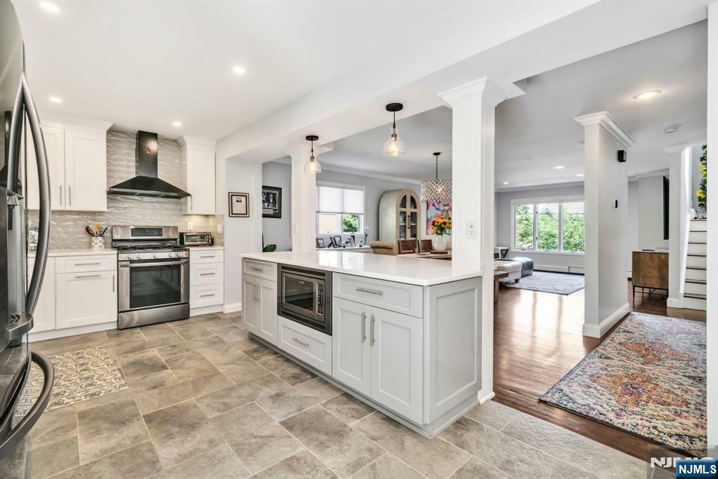 Property Photo: 296C Undercliff Avenue C NJ 07024