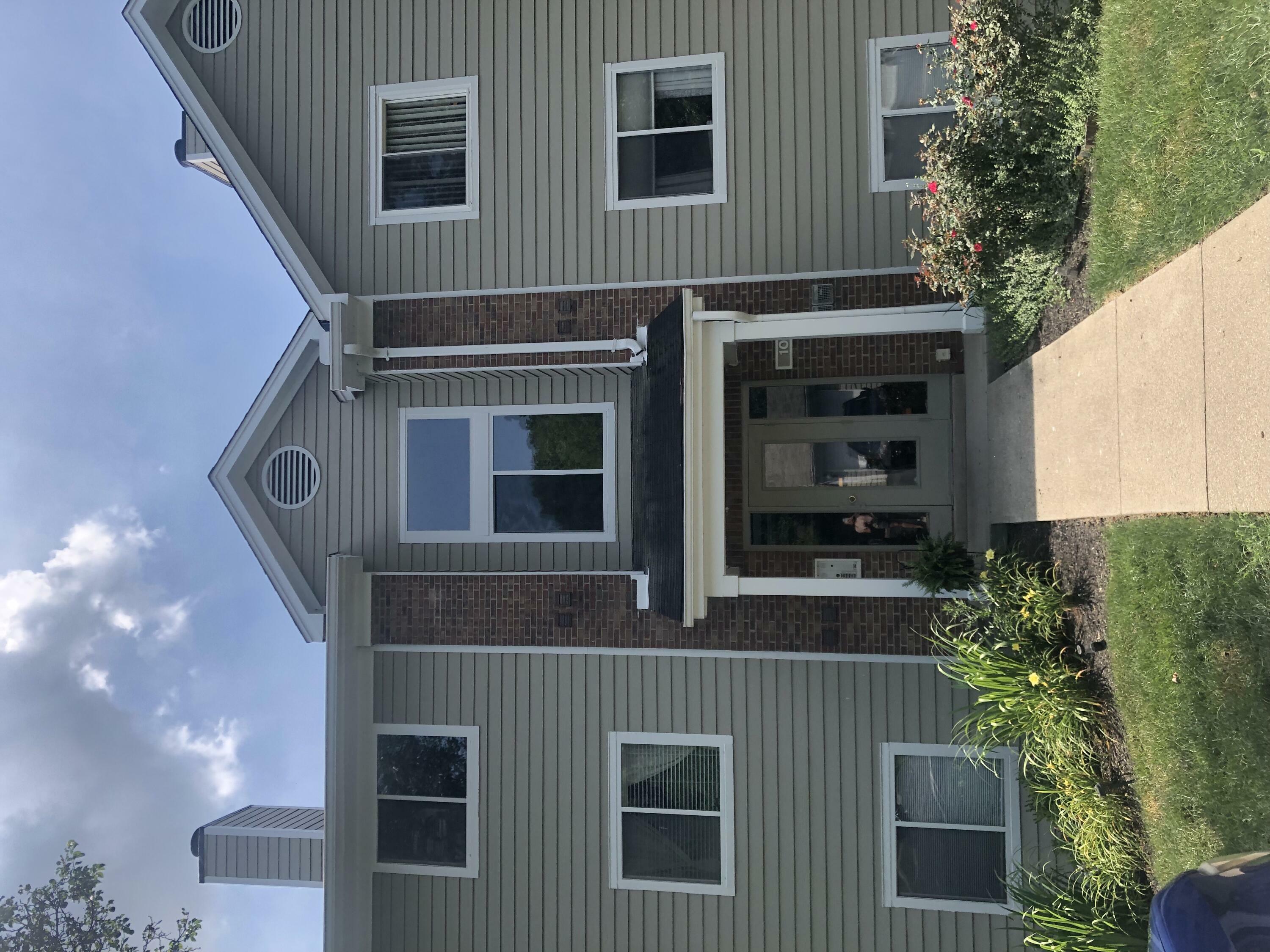 Property Photo: 10 Creekwood Dr Drive KY 41071