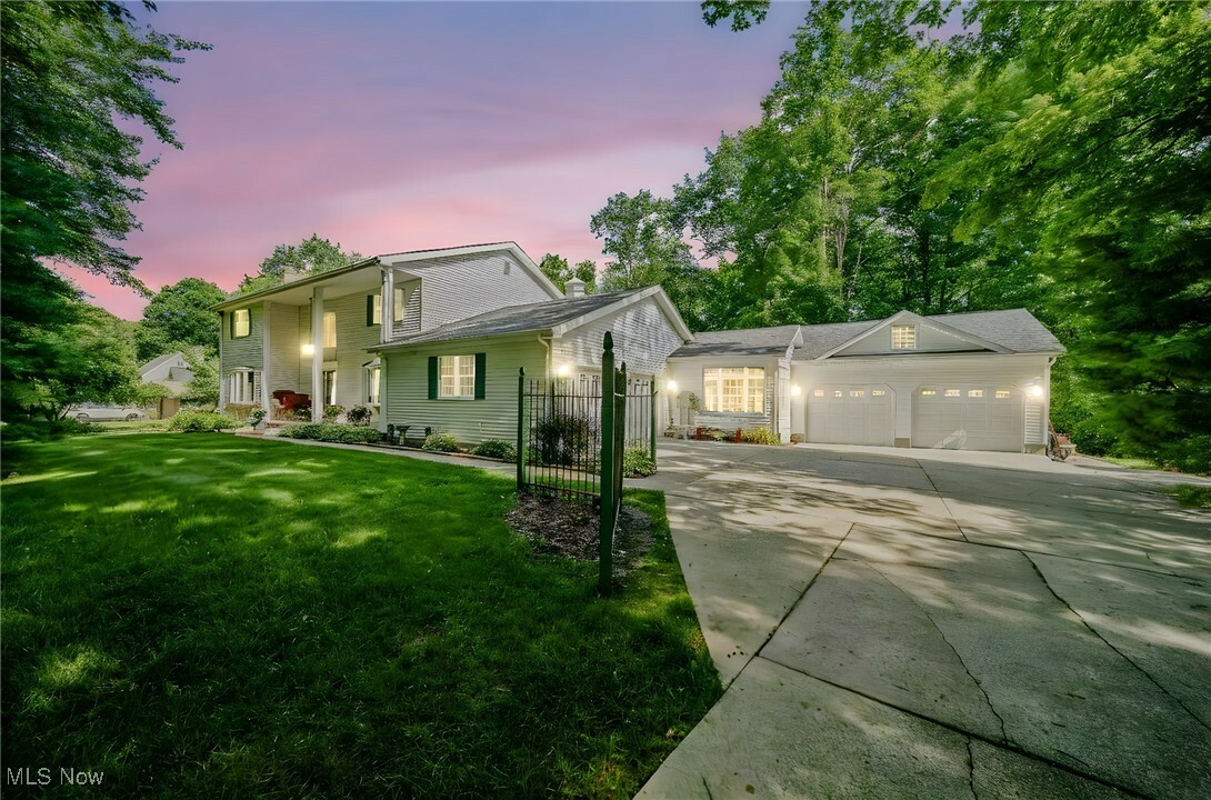 278 Rosewae Avenue  Cortland OH 44410 photo