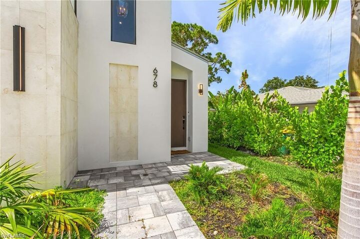 Property Photo:  678 95th Ave N  FL 34108 