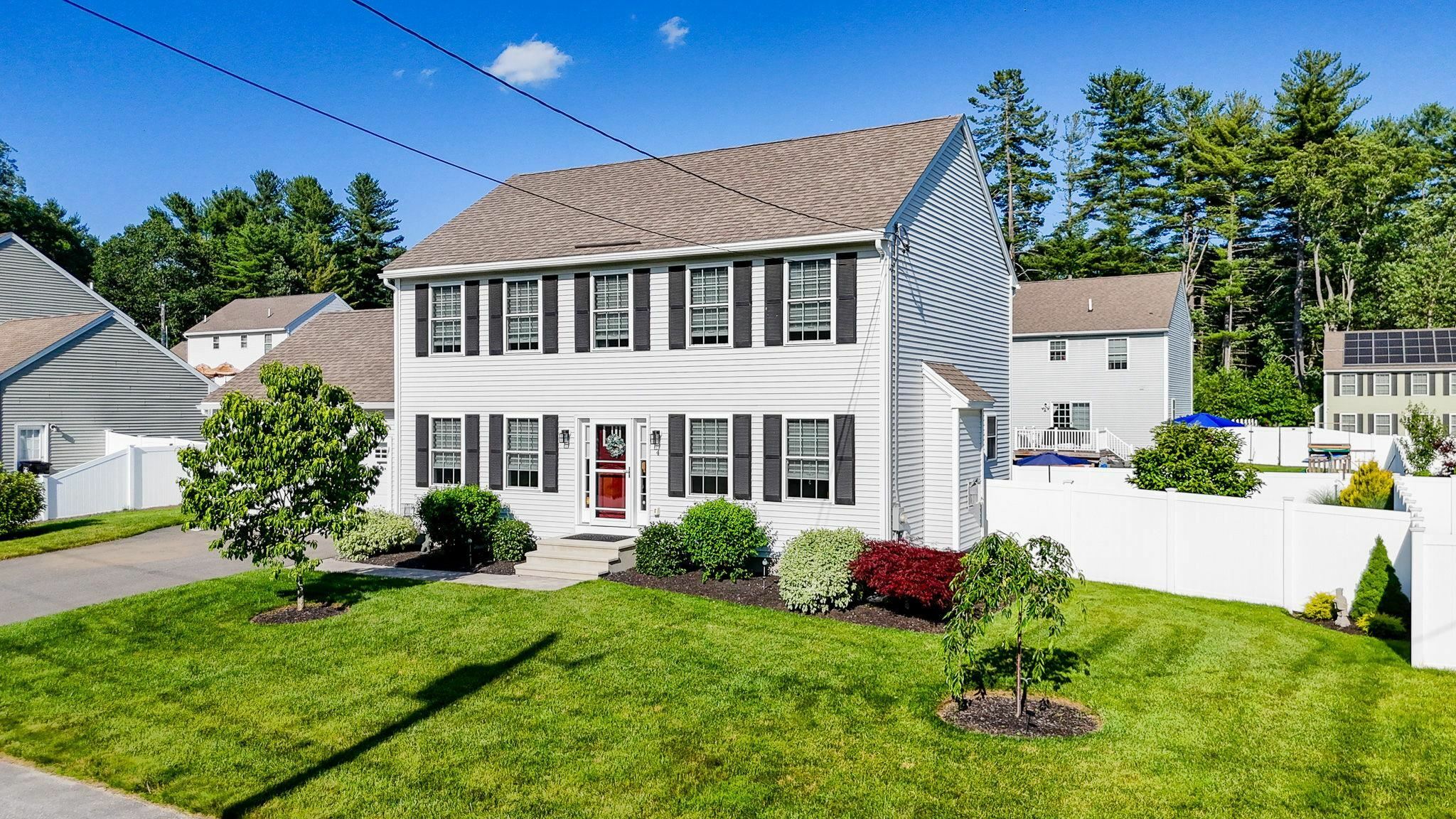 Property Photo: 4 Chestnut Street NH 03051