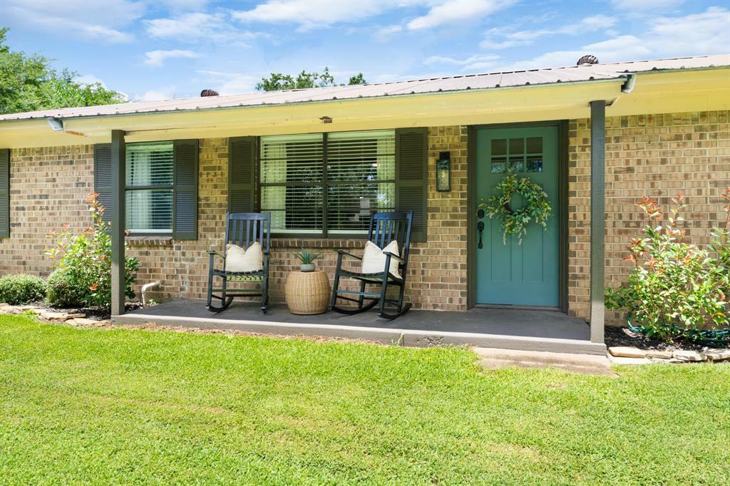 Property Photo:  865 County Road 2326  TX 75482 