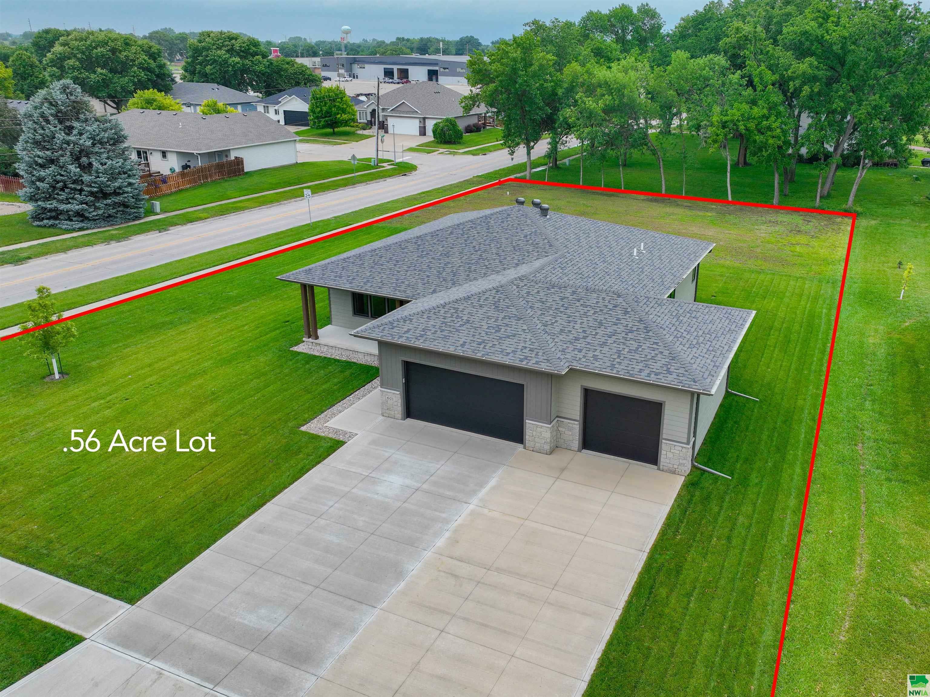 601 Topaz Dr - Lot 4 &Amp 5  Sergeant Bluff IA 51054 photo