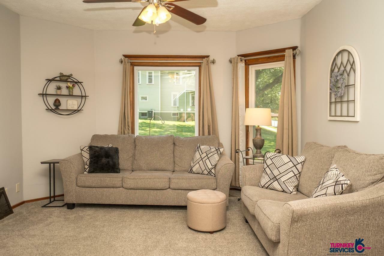 Property Photo: 513 N Walnut Street IA 51521