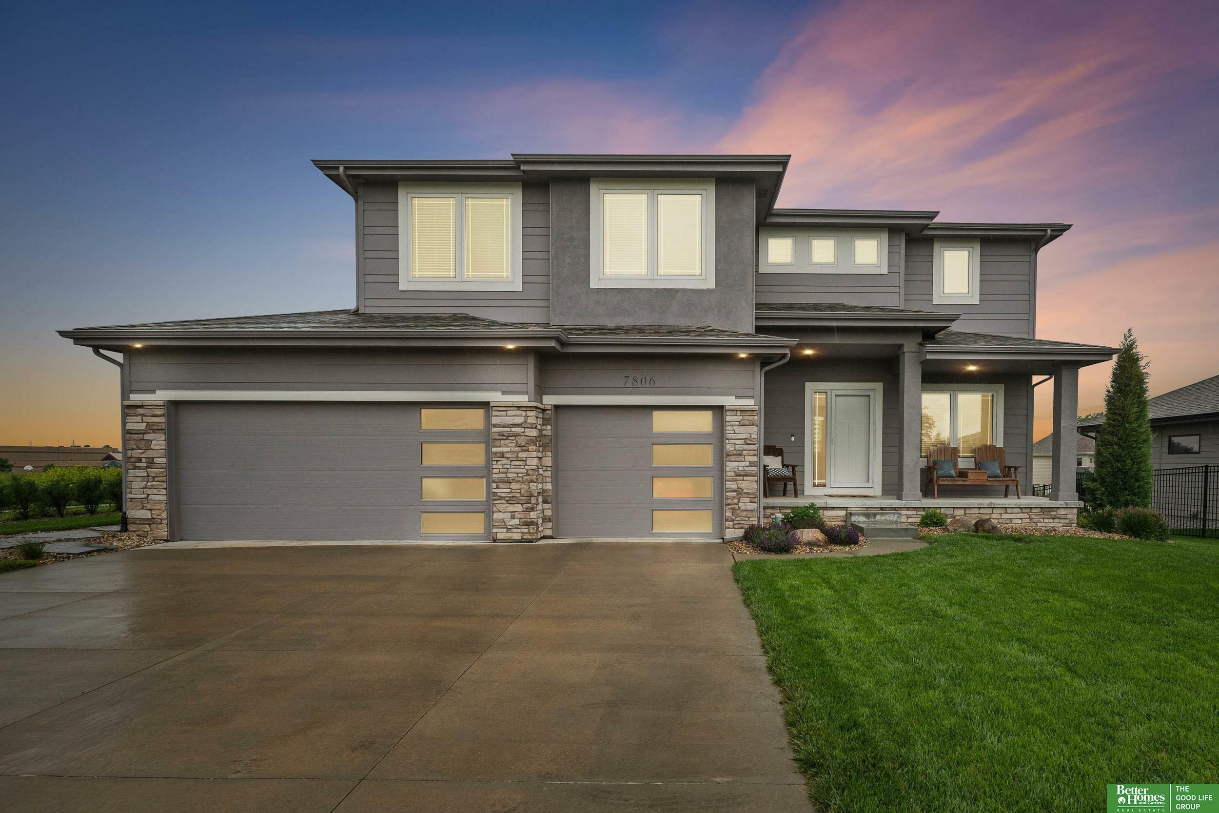 Property Photo:  7806 Von Street  NE 68046 