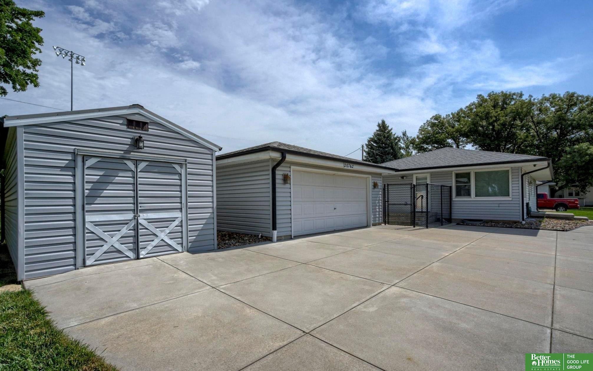 Property Photo: 20762 Elkhorn Drive NE 68022