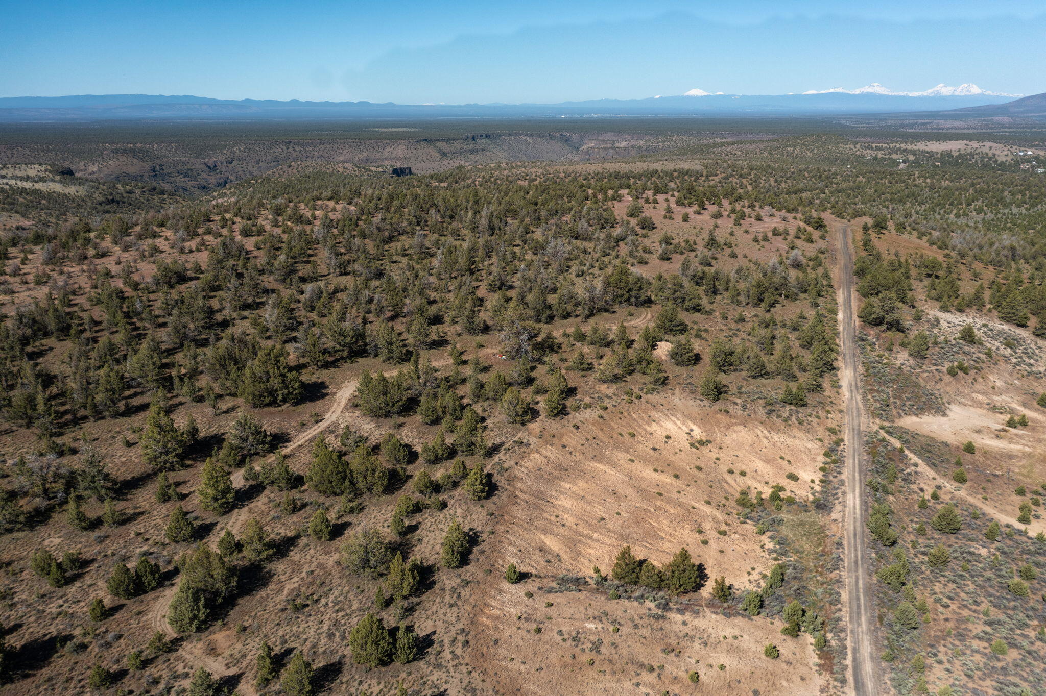 Property Photo:  5500 SE Seneca Road  OR 97754 