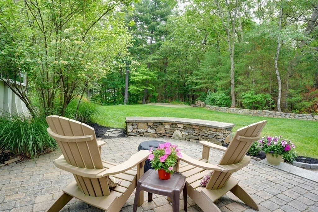 Property Photo: 59 Davis St MA 01532