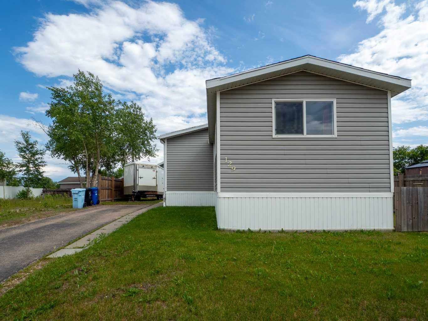 Property Photo: 129 Grey Crescent AB T9H 2N4