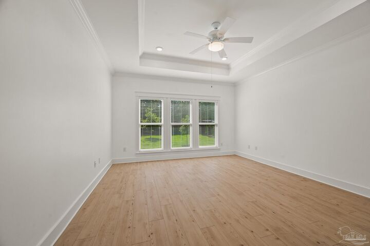 Property Photo: 6264 Howie Way FL 32571