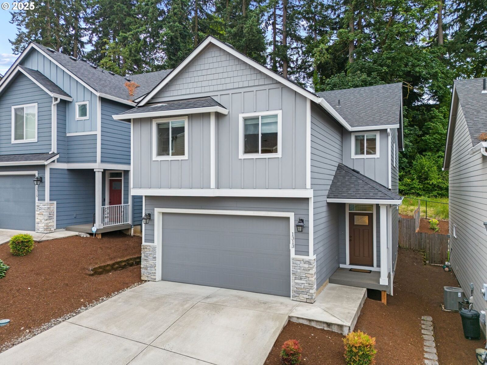 Property Photo: 1313 NE 70th St WA 98665