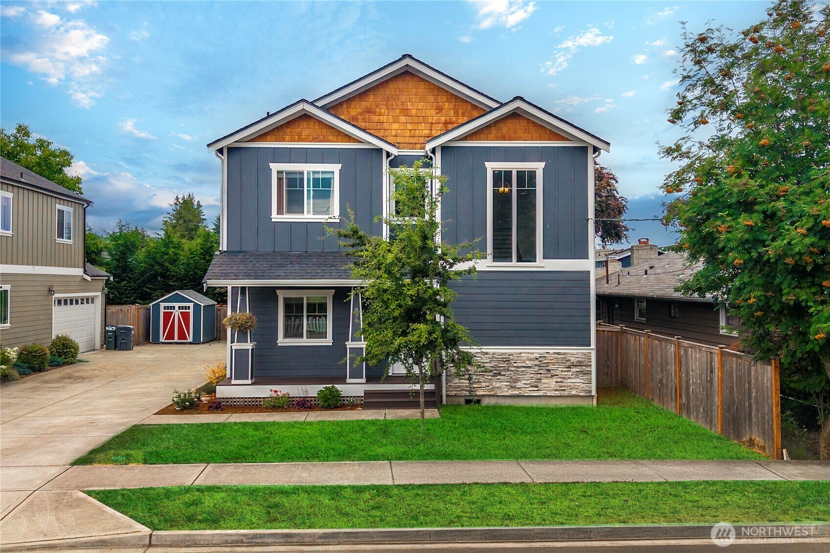 814  9th Street SW  Puyallup WA 98371 photo
