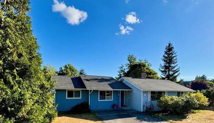 627  Second Street  Langley WA 98260 photo