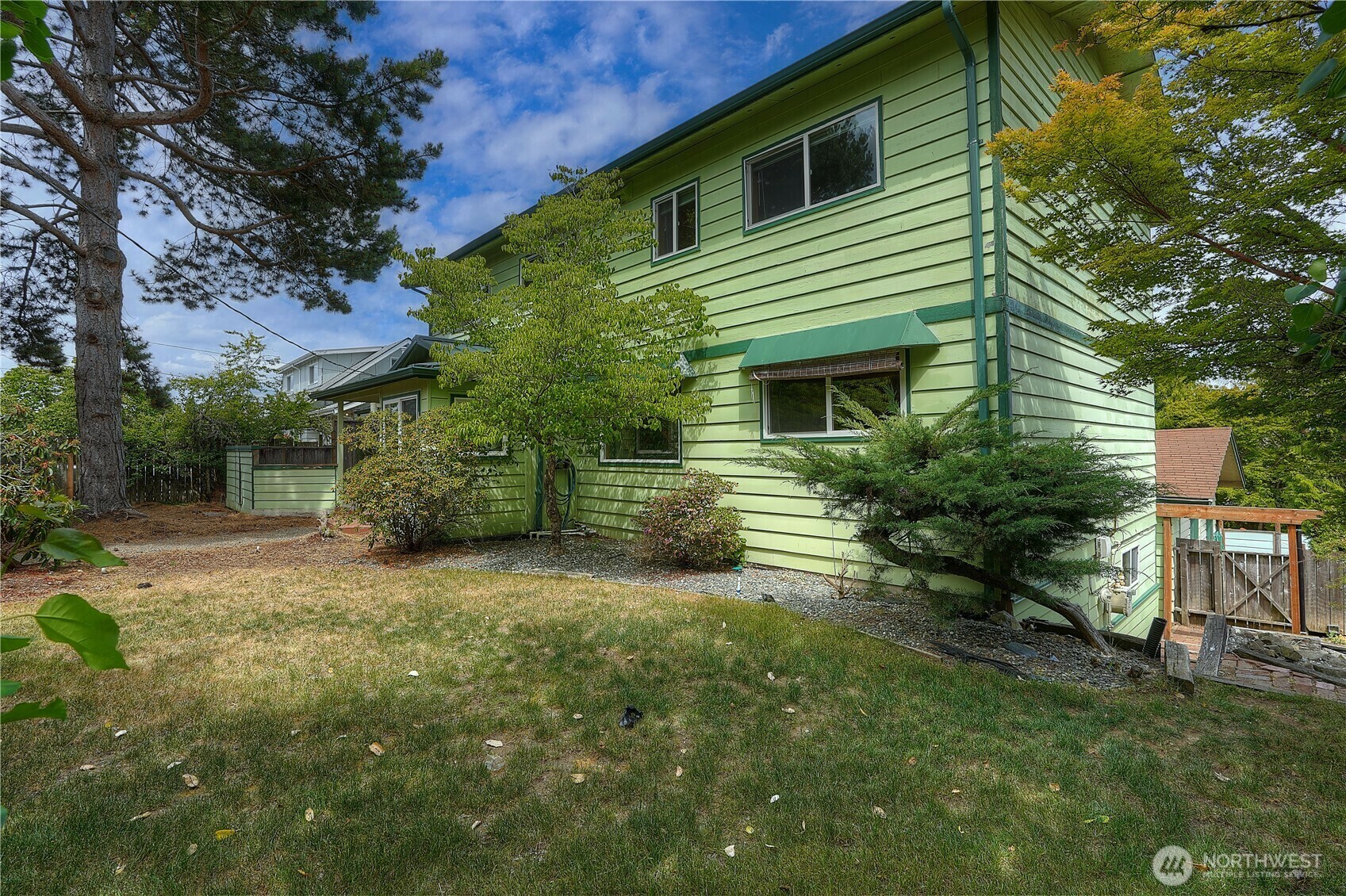 Property Photo: 3701 N Whitman Street WA 98407