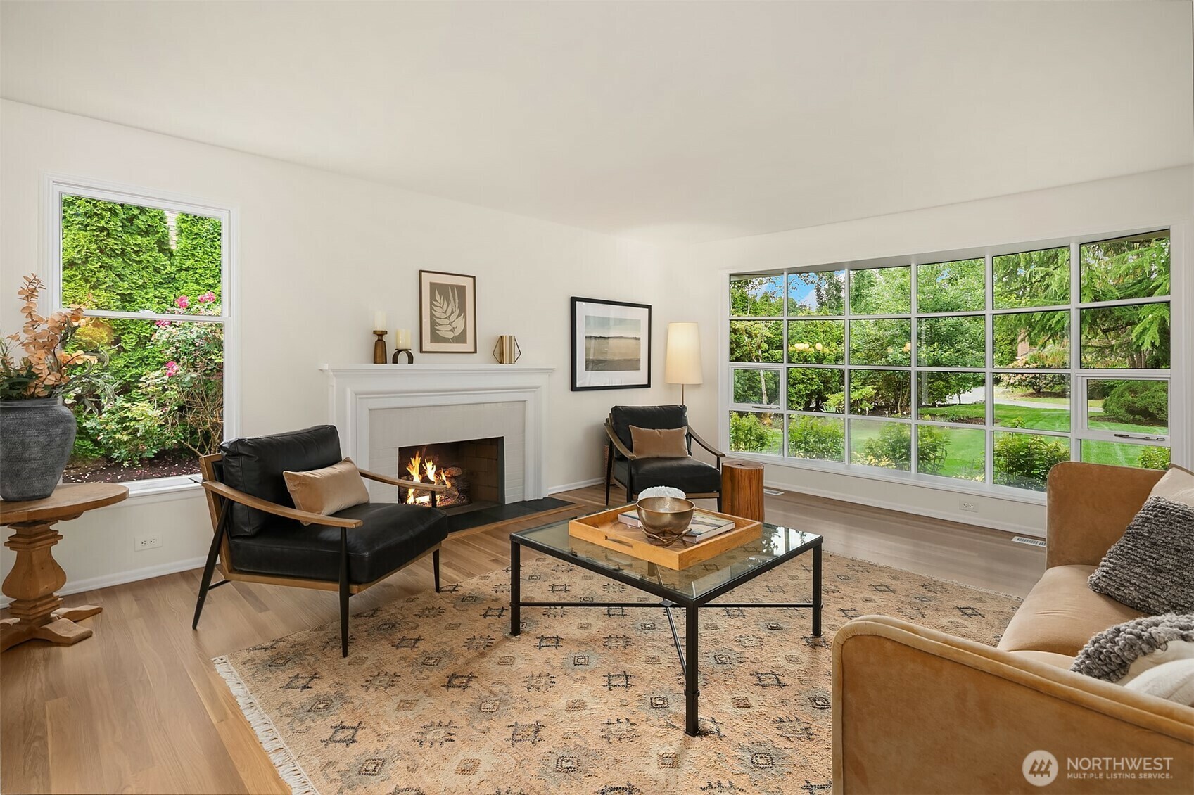 Property Photo: 2534 Medina Circle WA 98039