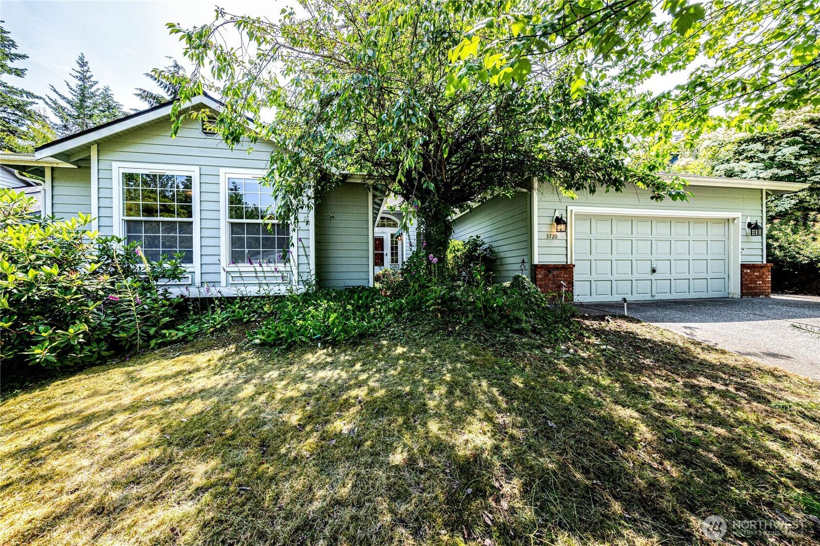 Property Photo:  3720  176th Place SW  WA 98037 