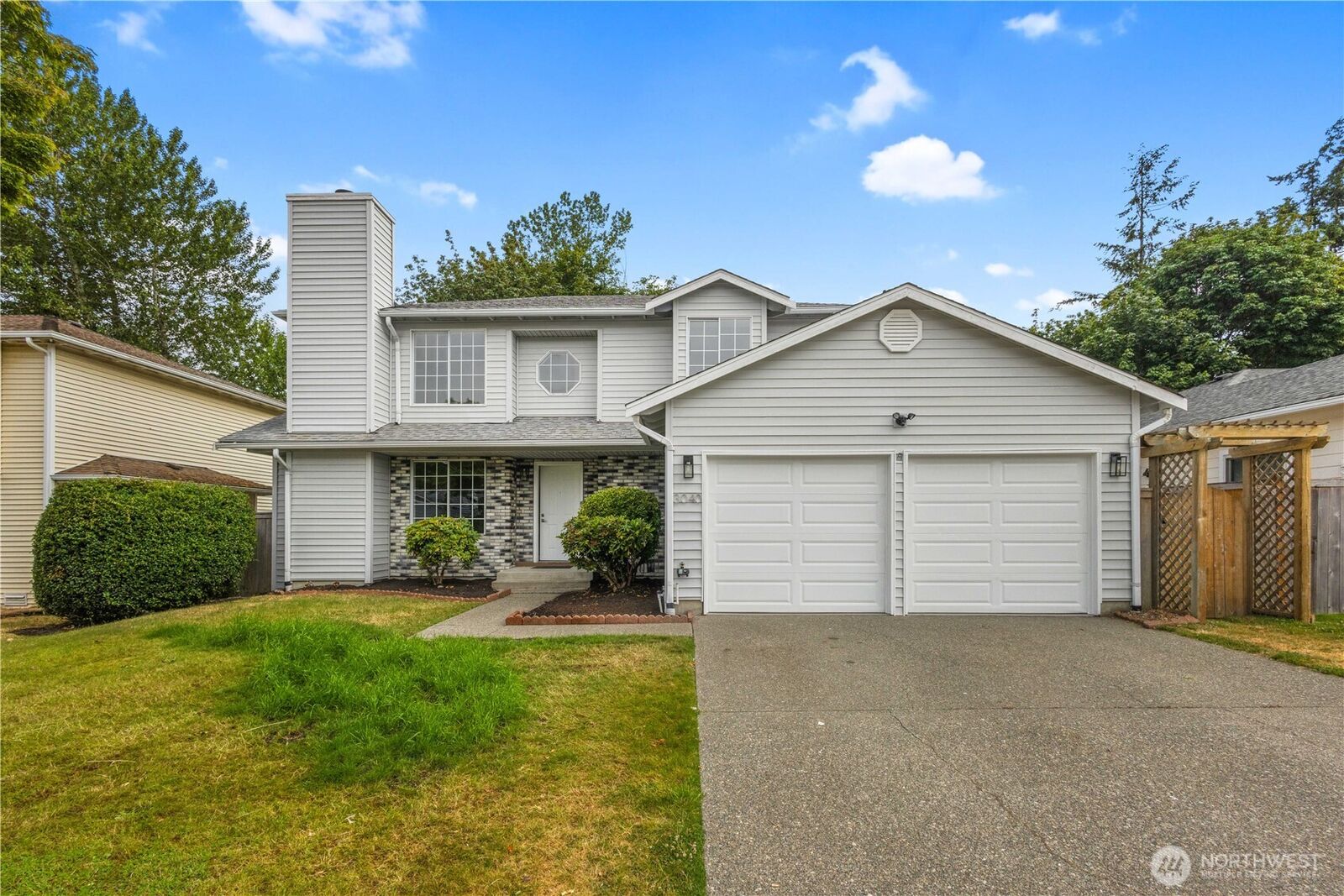 Property Photo:  3040 SW 346th Place  WA 98023 