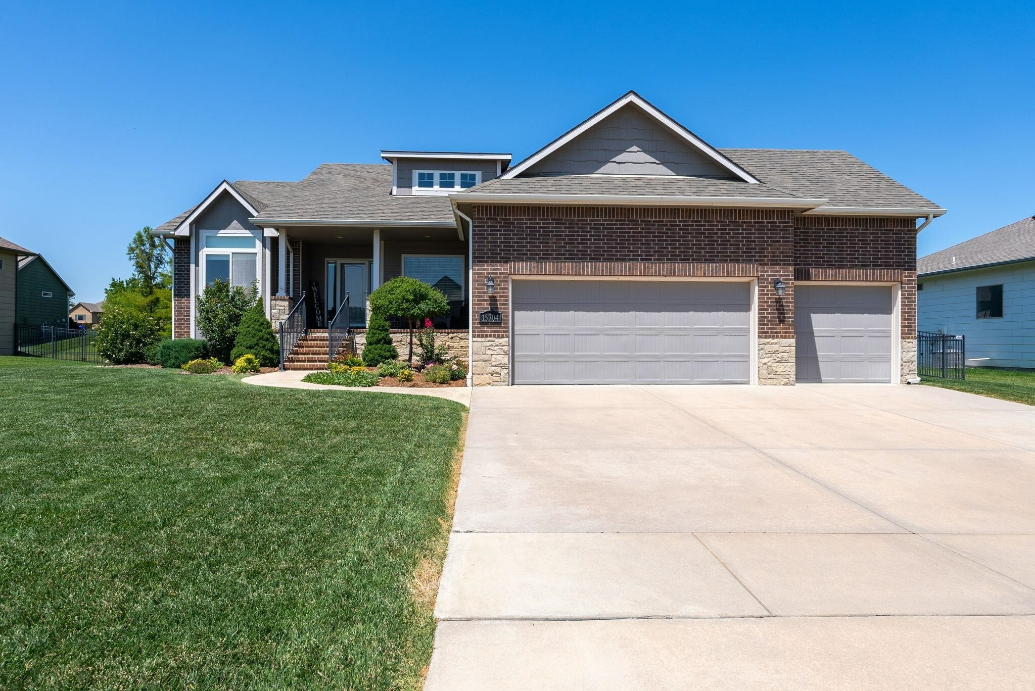 Property Photo: 15704 E Morningside St KS 67230