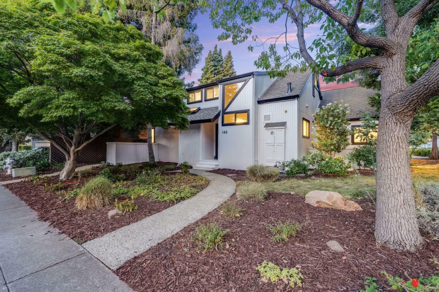 Property Photo: 148 Promethean Way CA 94043